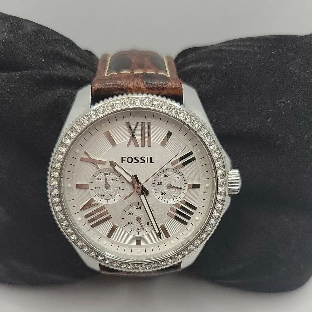 Fossil Cecile AM4481 Women's Brown Leather Analog Silver Dial Quartz Watch BC934